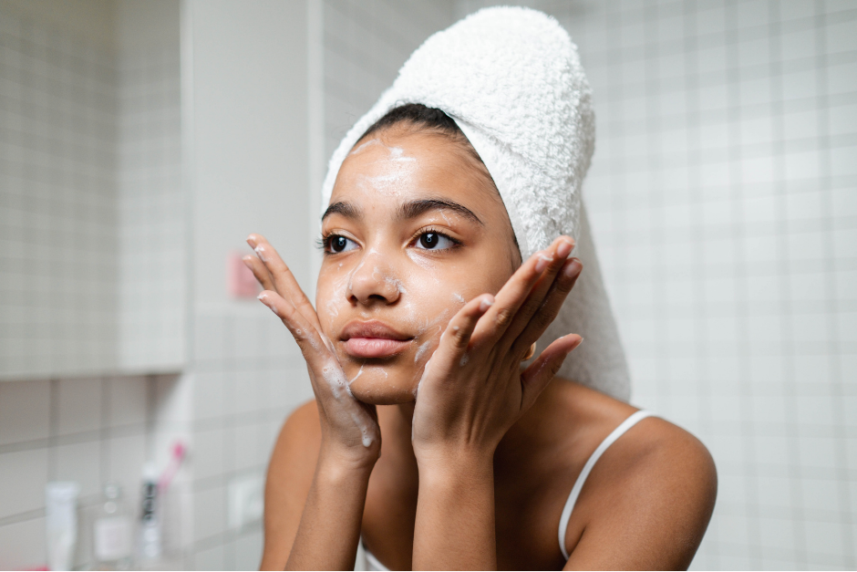 Acné et imperfections : le savon au lait de chèvre, notre meilleur allié !